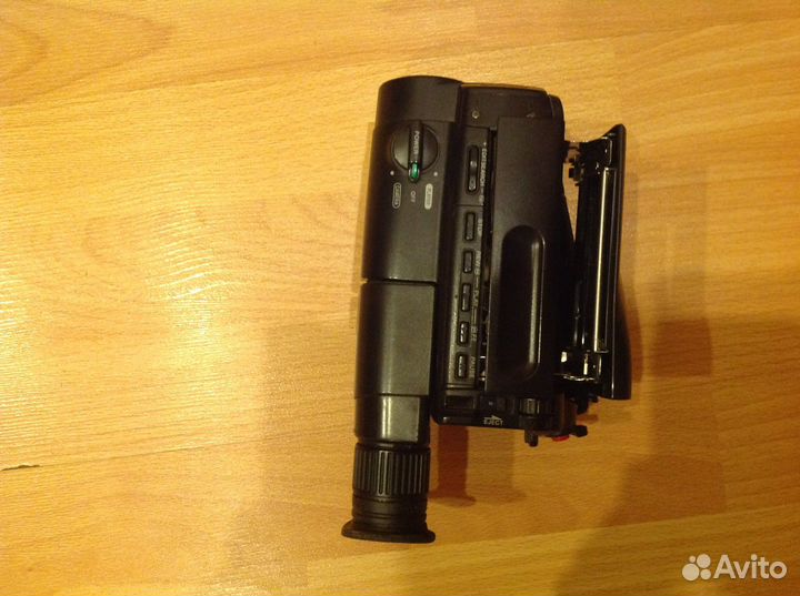 Видеокамера sony handycam CCD-TR330E PAL