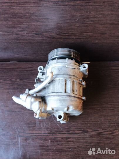Компрессор кондиционера BMW 5 E60 E61 6 Е63 Е64 7