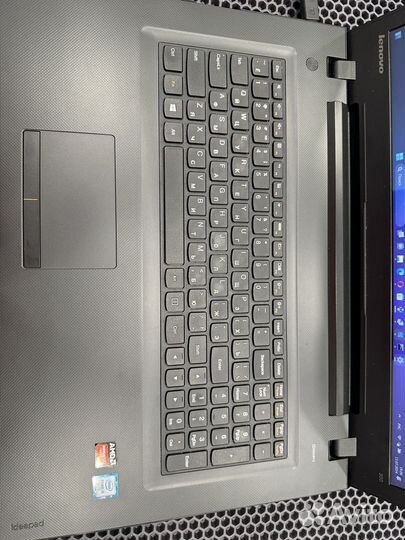 Lenovo 17,3 Core i5 /8Gb / AMD M320 4Gb