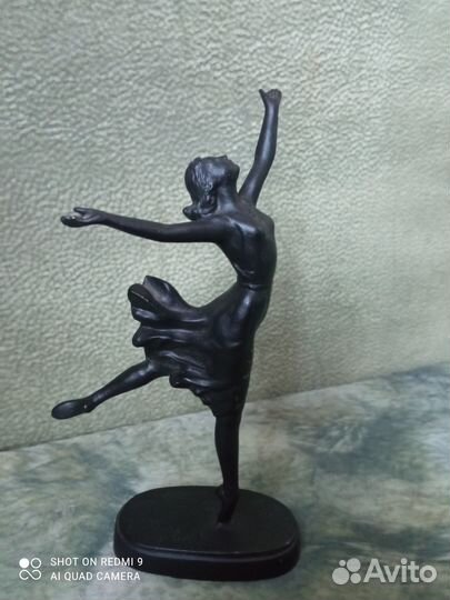 Каслинская статуэтка балерина