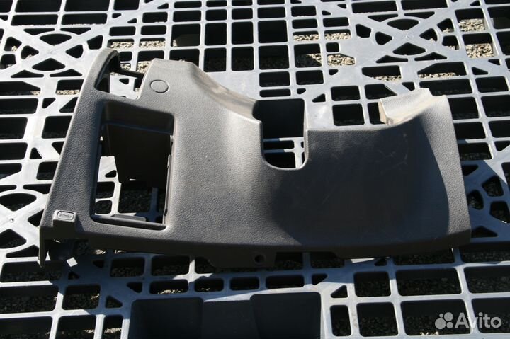 Облицовка торпеды Subaru Impreza