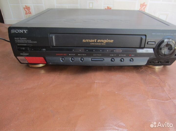 Видеомагнитофон Sony SLV-SP70R