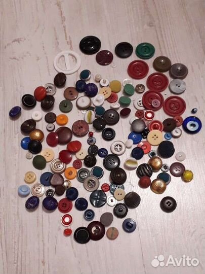 Пуговицы