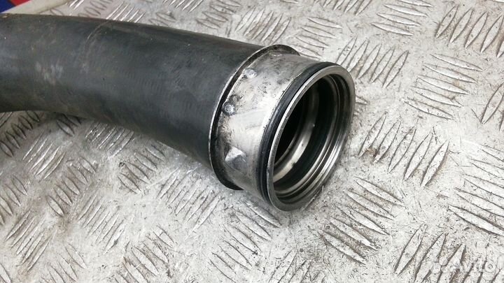 Патрубок интеркулера на Mercedes E-class W211(дизе