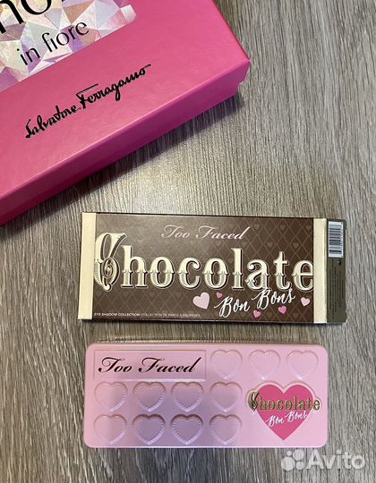 Палитра теней too faced