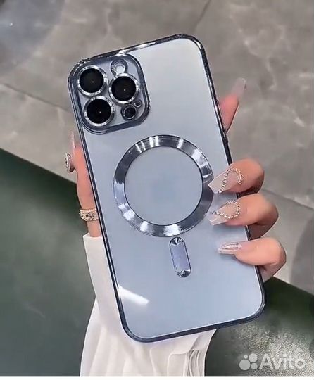 Чехол на Айфон 12 с MagSafe