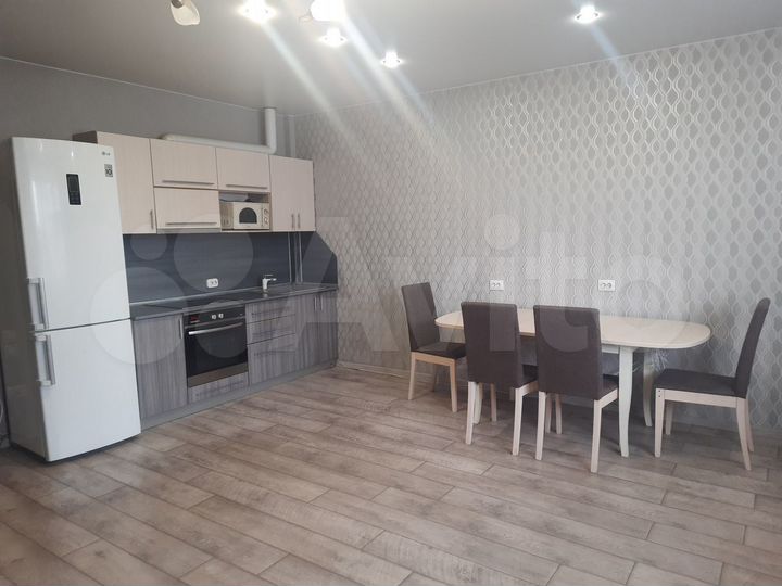 2-к. квартира, 57,6 м², 2/12 эт.