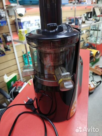 Соковыжималка dexp JC-1501
