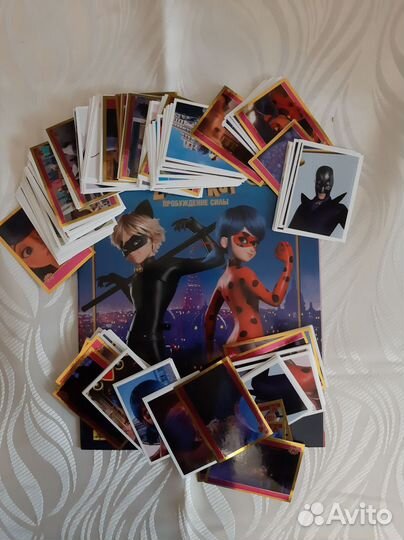 Наклейки panini Леди Баг Пробуждение Силы