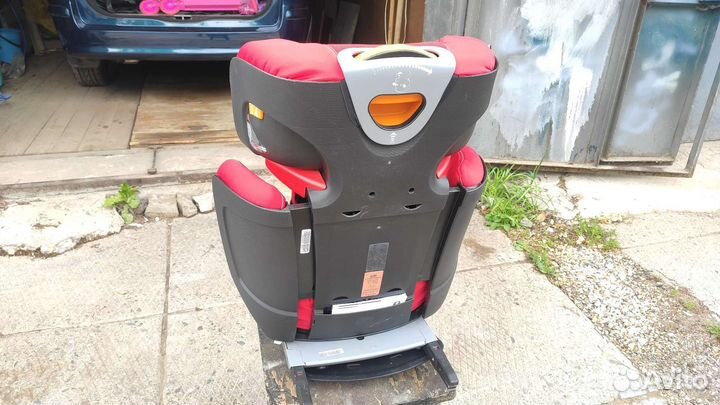 Автокресло Chicco oasys 15 до 36 кг isofix