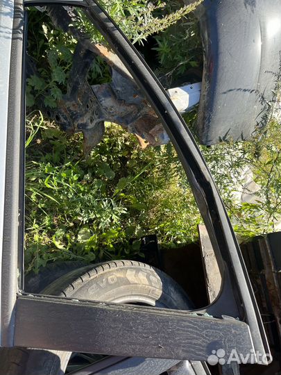 Дверь Форд Фокус 2 дорестайлинг