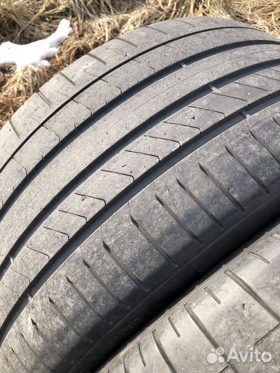 Pirelli P Zero Noise cancelling system 315/35 R21 111Y