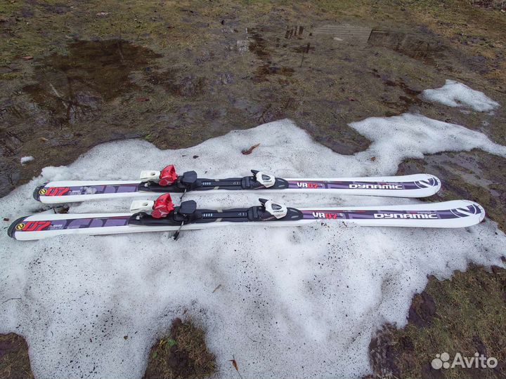 Горные лыжи Dynamic VR07