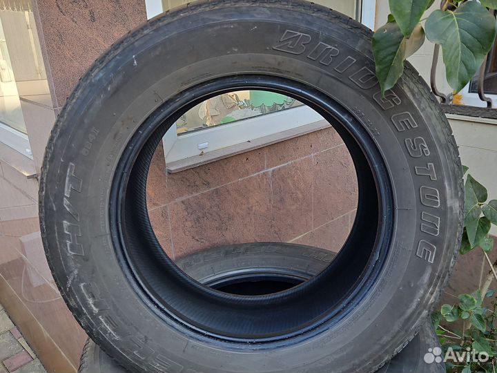 Bridgestone Dueler H/T 684II 265/60 R18