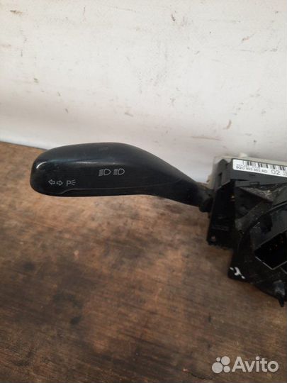 Переключатель подрулевой (стрекоза) Seat Ibiza