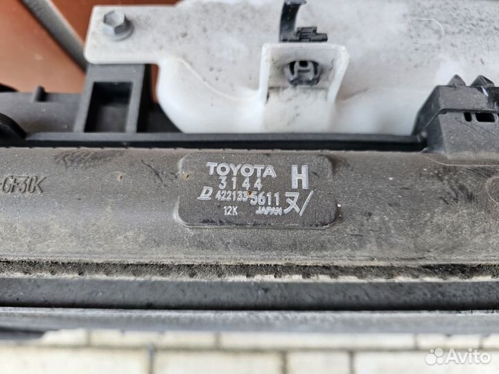 Lexus IS350 кассета радиаторов с вентиляторами