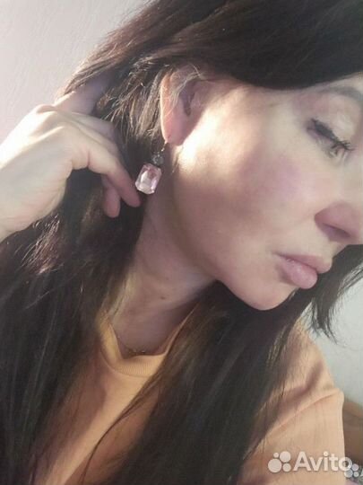 Серьги с розовым камнем + серьги с кистями