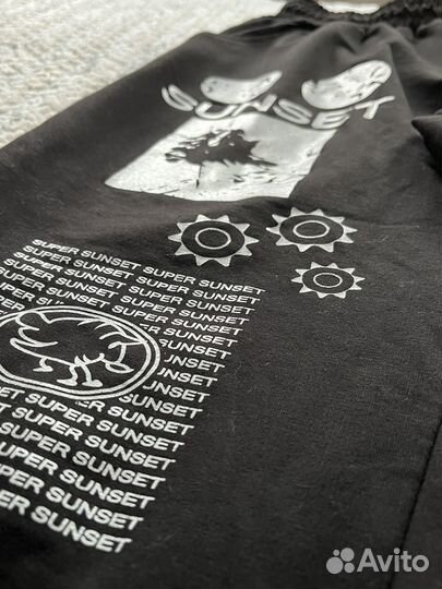 Спортивные штаны женские