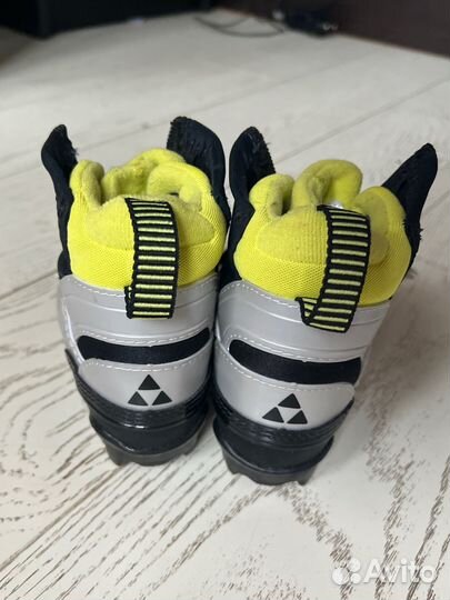 Лыжные ботинки fisher 26 размер