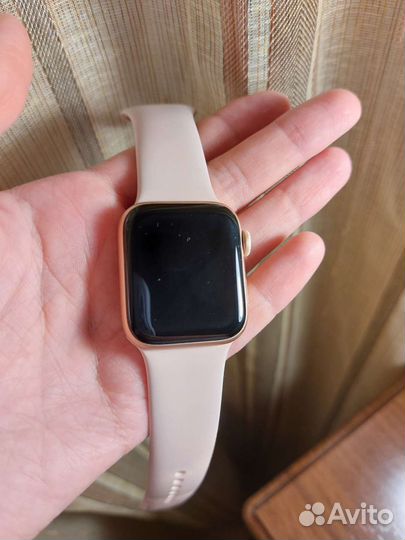 Часы apple watch S4 40 mm
