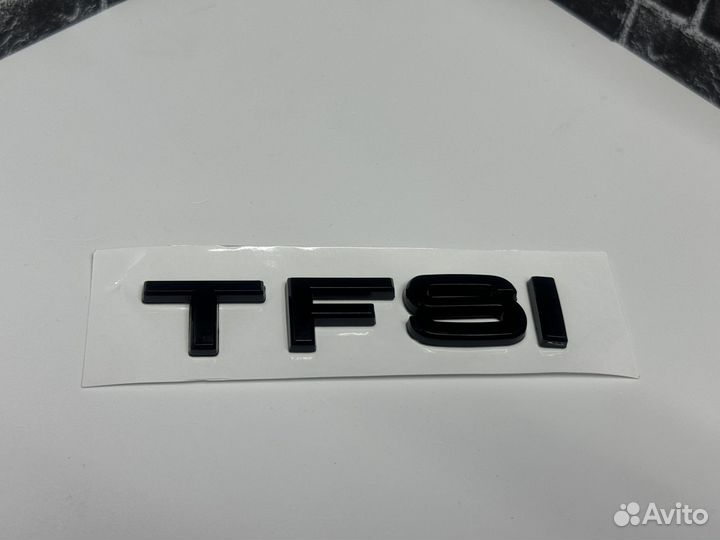 Шильдик доя багажник Audi Tfsi