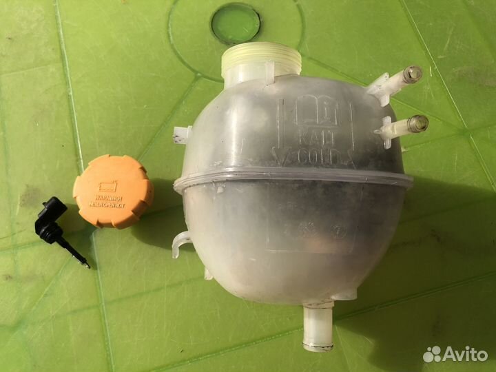 Расширительный бачок Opel Vectra C