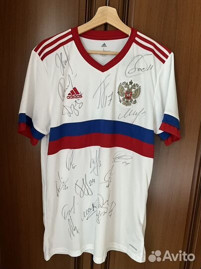 Футболка фк «Зенит» с автографами футболистов