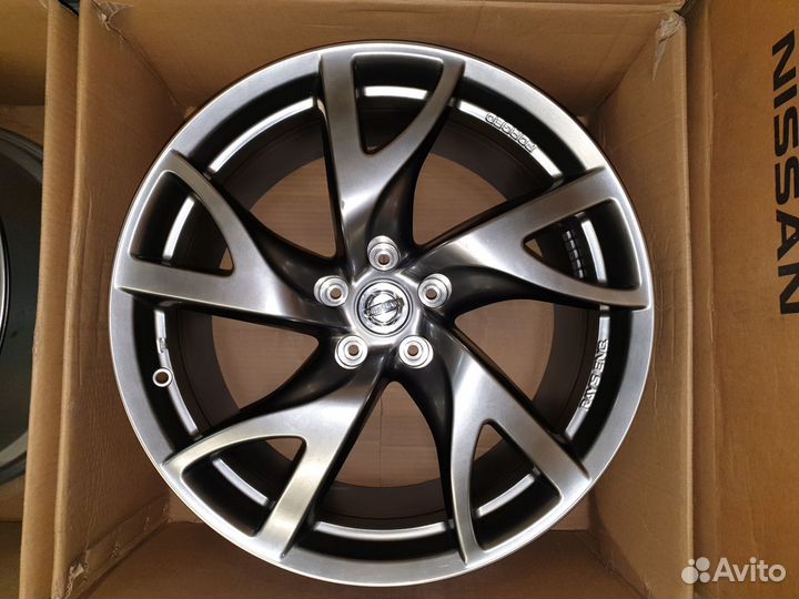 Новые.Ориг.Кованые диски R19 Rays.Nissan 370Z
