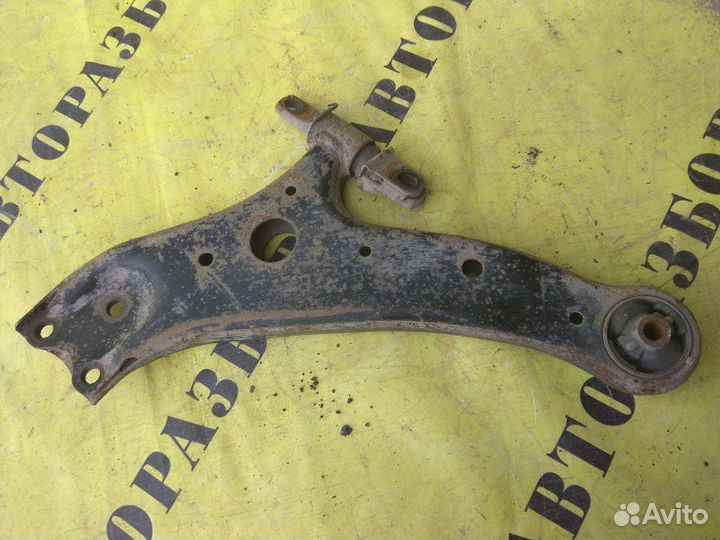 Рычаг передний правый нижний Lexus Rx350 2009-2015