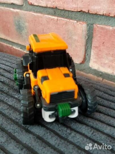 Трансформер young toys Tobot Mini
