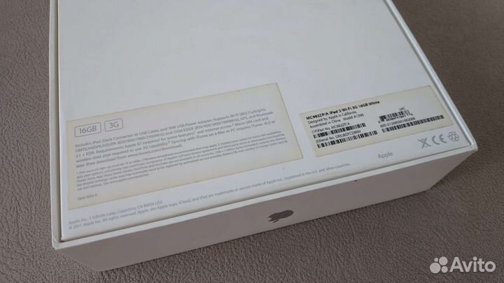 iPad 2 Wi-Fi 3G 16gb White