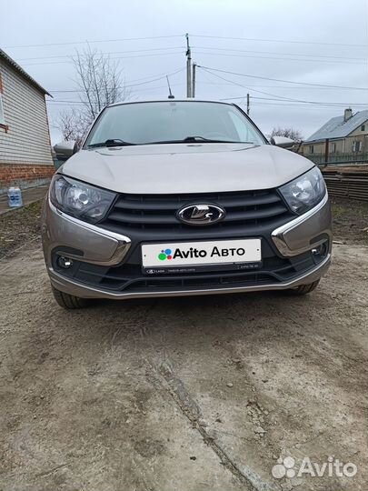 LADA Granta 1.6 МТ, 2021, 35 000 км