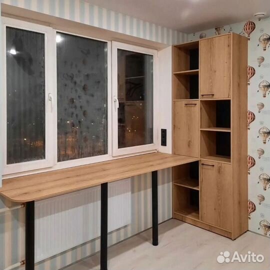 Рабочая зона у окна на заказ