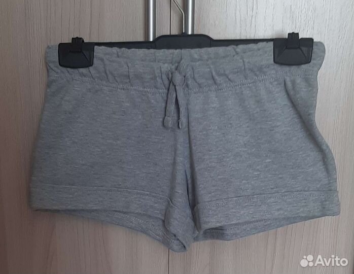 Шорты женские