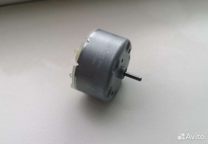 Мoтоp RF-500TB-12560 щетки робота пылесоса