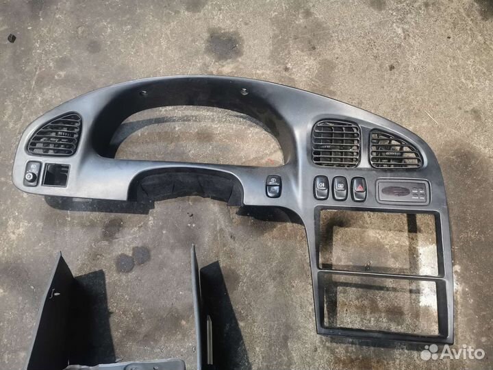 Пластик салона Kia Shuma 1 Sephia 2000 г