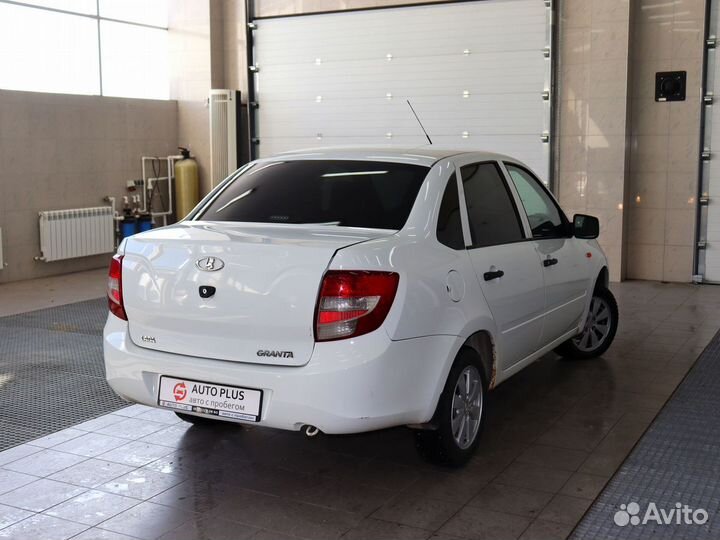 LADA Granta 1.6 AT, 2013, 142 350 км