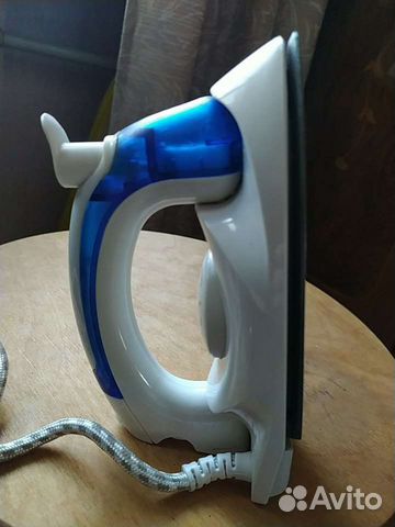 Утюг дорожный