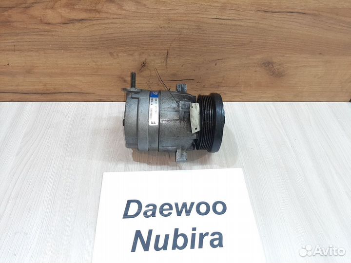 Компрессор кондиц. 2.0л б. Daewoo Nubira, 1999г