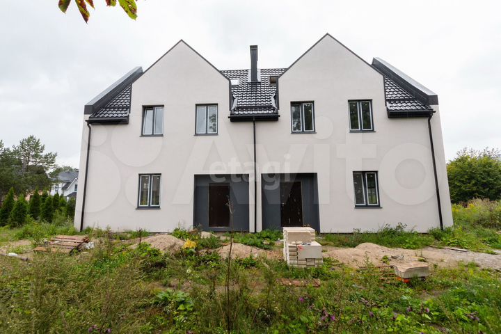 Таунхаус 112,5 м² на участке 2,2 сот.