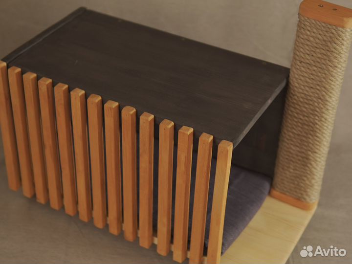 Домик для кошки в стиле 