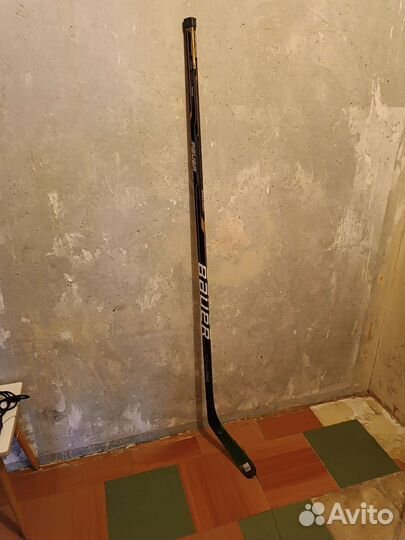 Хоккейные клюшки bauer