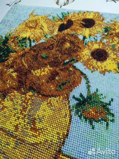Картина Ван Гог подсолнухи вышитая бисером