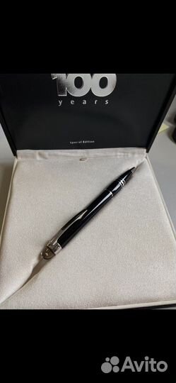 Ручка шариковая Montblanc с бриллиантом 100 Year