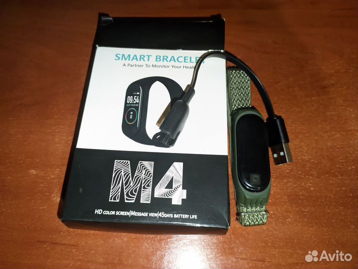 Смарт браслет М4