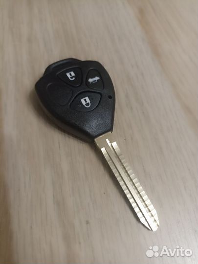 Ключ зажигания Тойота (корпус) TOY43