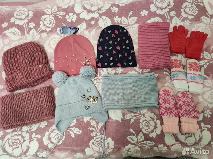 Шапки со снудом,варежки