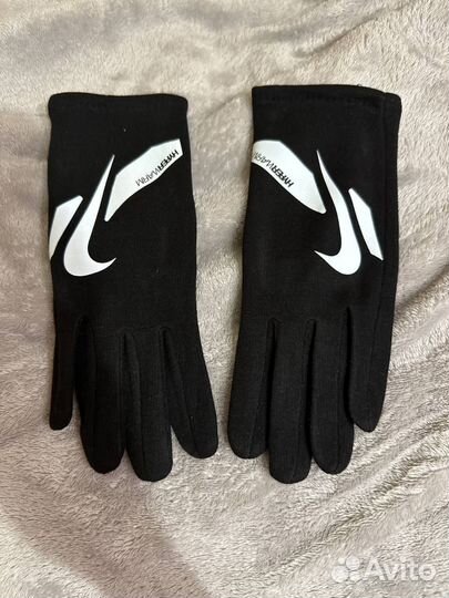 Перчатки nike