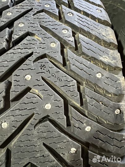 Nokian Tyres Hakkapeliitta 8 265/70 R17