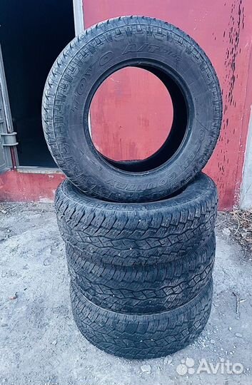 Toyo Open Country A/T Plus 265/65 R17 112H